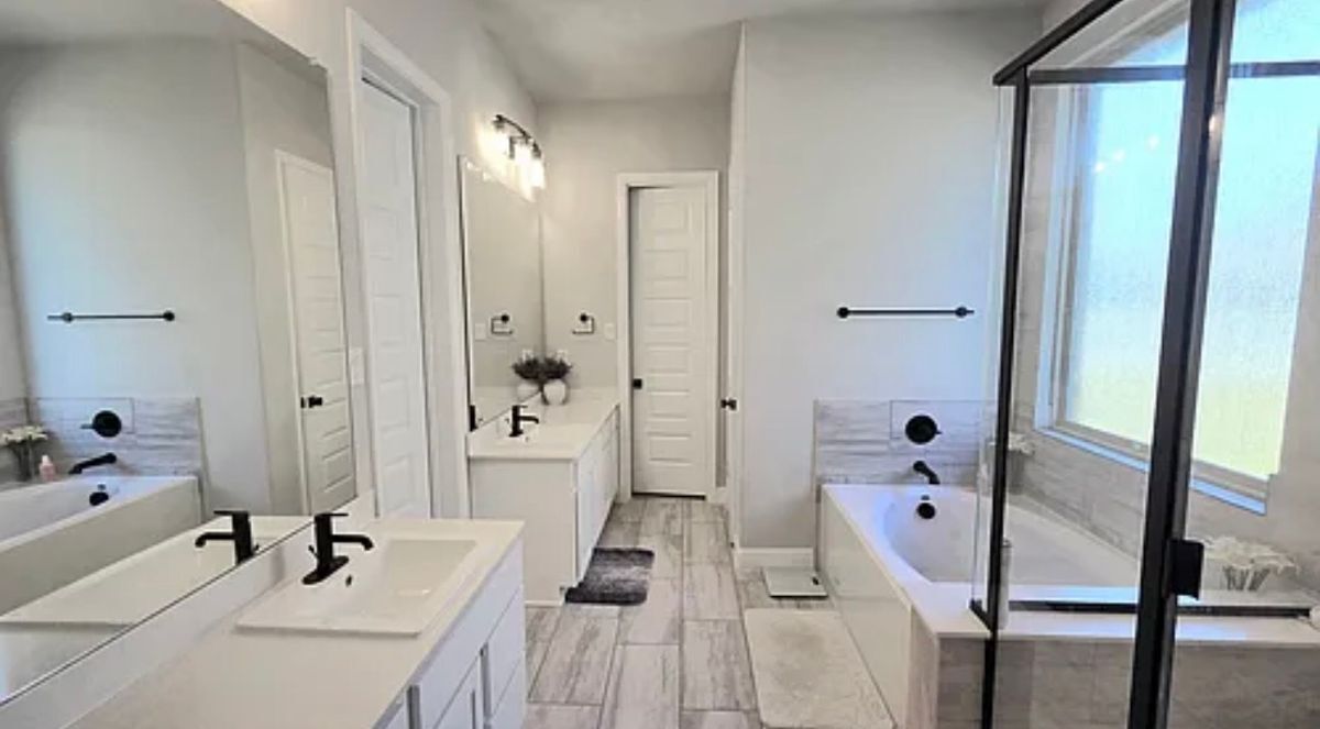 Building Photo - 2719 Lazy Pne Ln