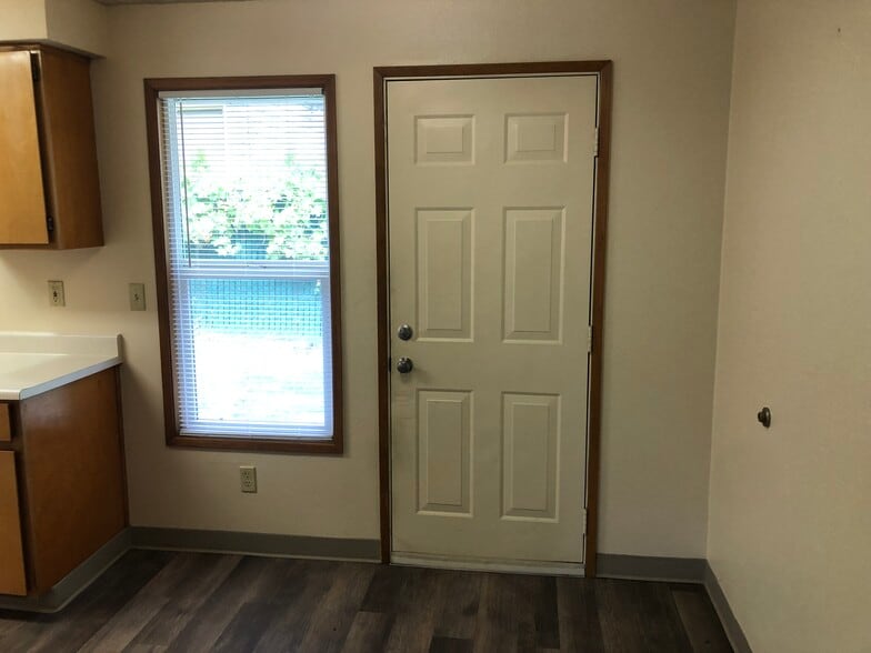 Building Photo - 1319 Z St