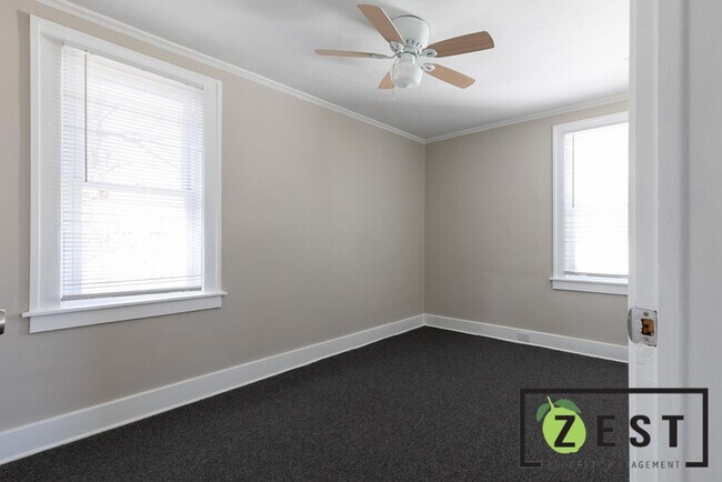 Building Photo - OPEN HOUSE 1/16! 3PM-3:30PM! BEAUTIFULLY REMODELED - 3-Bedroom 1-Bathroom 2-Car Garage