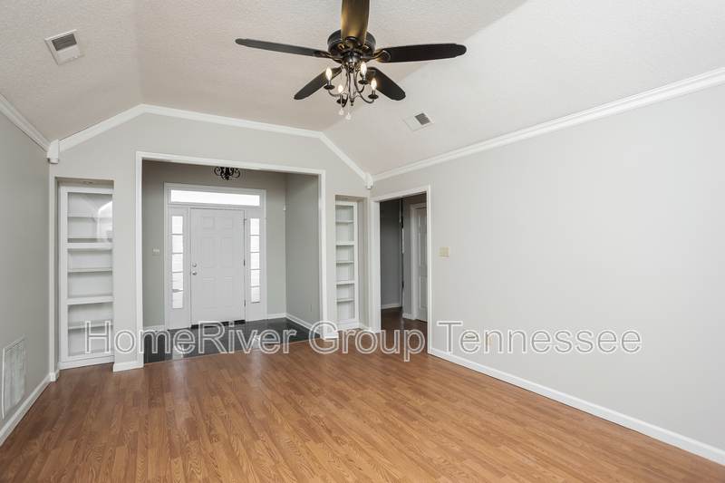Building Photo - 7883 Freehold Dr