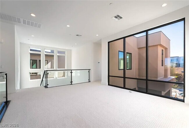 Building Photo - 4846 Shady Rdg Dr