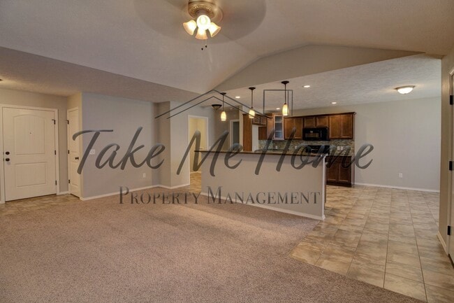 Building Photo - The Home You’ve Been Waiting For- 4 Bedrooms, 3-Car Garage, Great Location