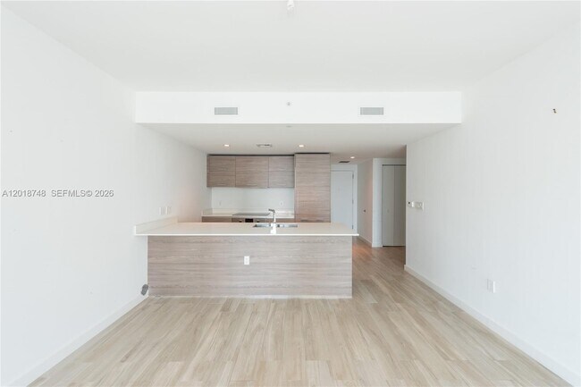 Building Photo - 1300 S Miami Ave