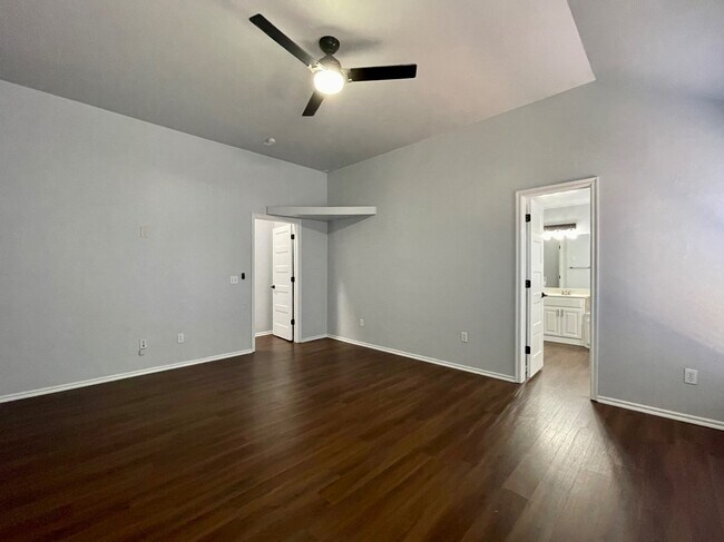 Building Photo - 13004 Chadbrooke Pl