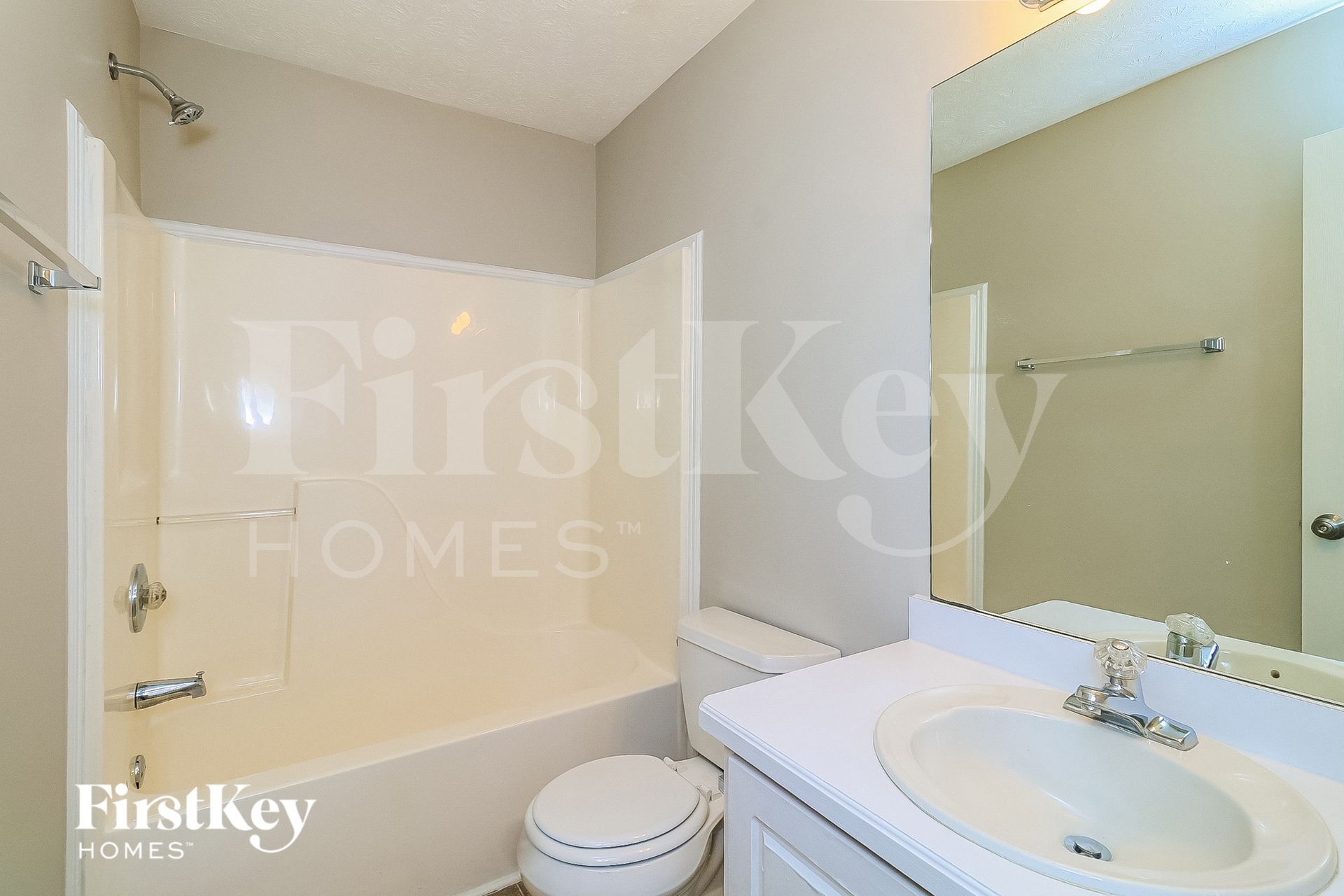 Building Photo - 640 Alcovy Springs Dr SE