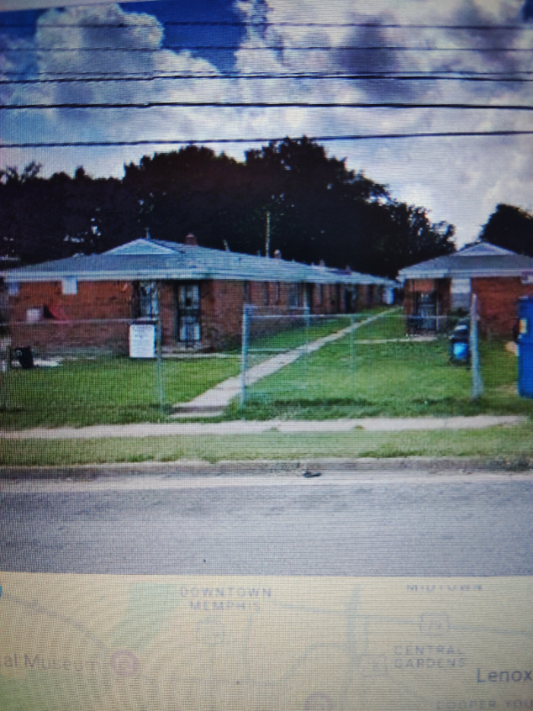 Building Photo - 1939 Castalia St