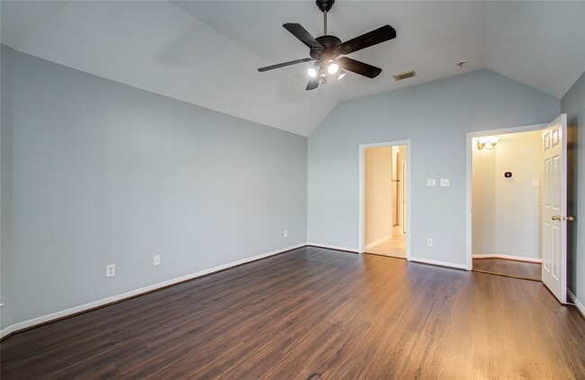 Building Photo - 14731 Raven Hollow Ln