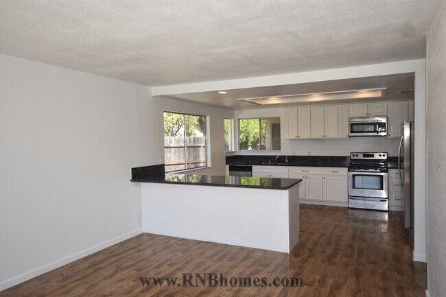 Building Photo - 6847 Red Maple Way