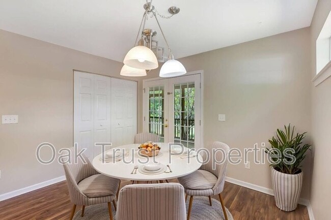 Building Photo - 2284 Kings Gate Ln