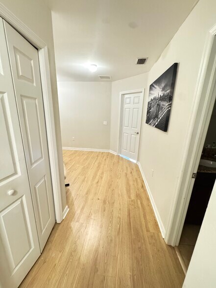 Building Photo - 3874 Cherrybrook Loop