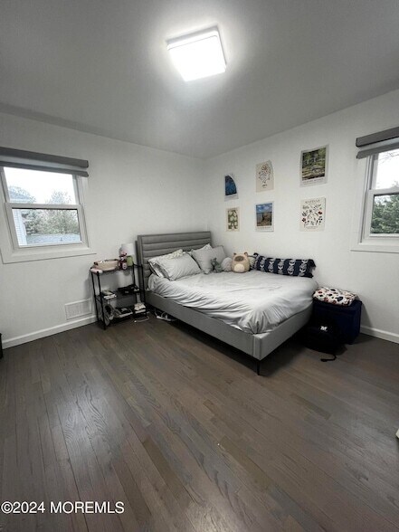 Building Photo - 85 Locust Ave