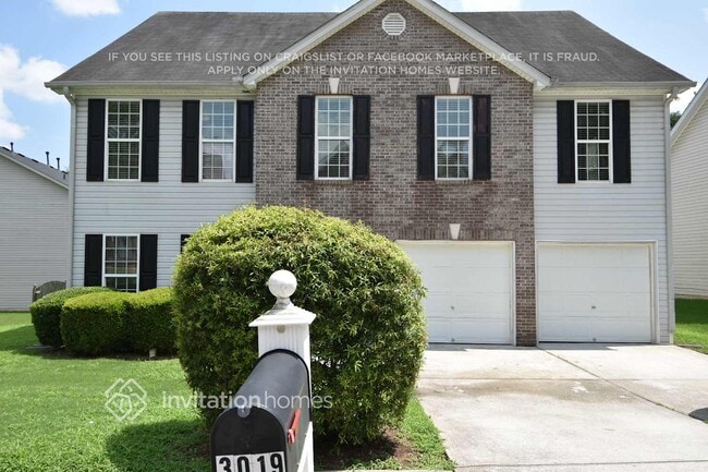 Building Photo - 3019 Rusticwood Dr SW