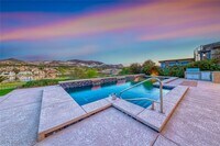 Building Photo - 72 Bella Lago Ave