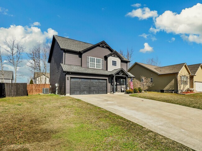 Building Photo - 505 Sourwood Dr