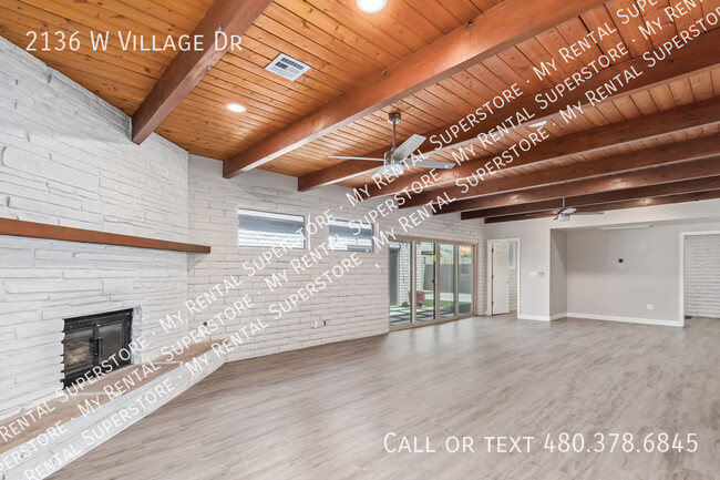 Building Photo - 2136 W Village Dr