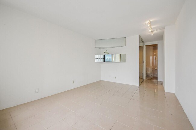 Building Photo - 7000 JFK Blvd E