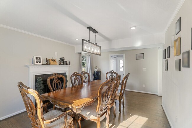 Building Photo - 3100 Franklin St