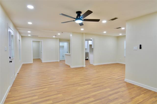 Building Photo - 2605 1st St