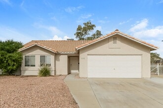 Building Photo - 390 Lombardy Cir