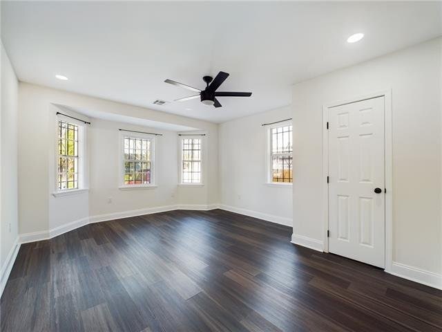 Building Photo - 4114 N Robertson St