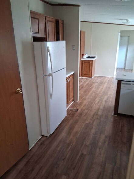 Building Photo - 97048 Diamond St