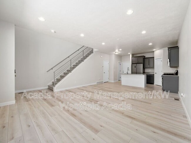 Building Photo - 15083 S Reins Wy