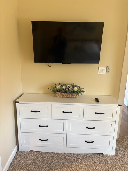 Building Photo - 8710 Palermo Dr