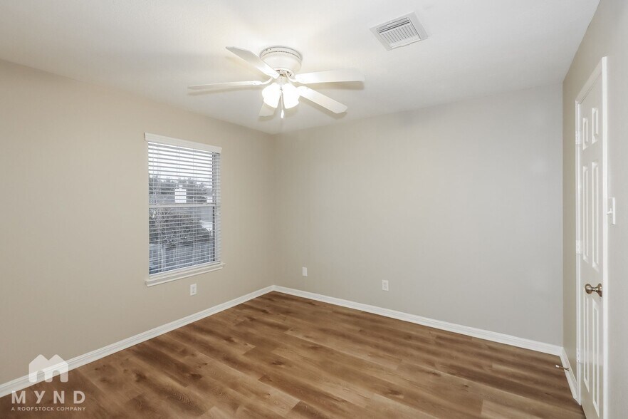 Building Photo - 11107 Wortham Gate Dr