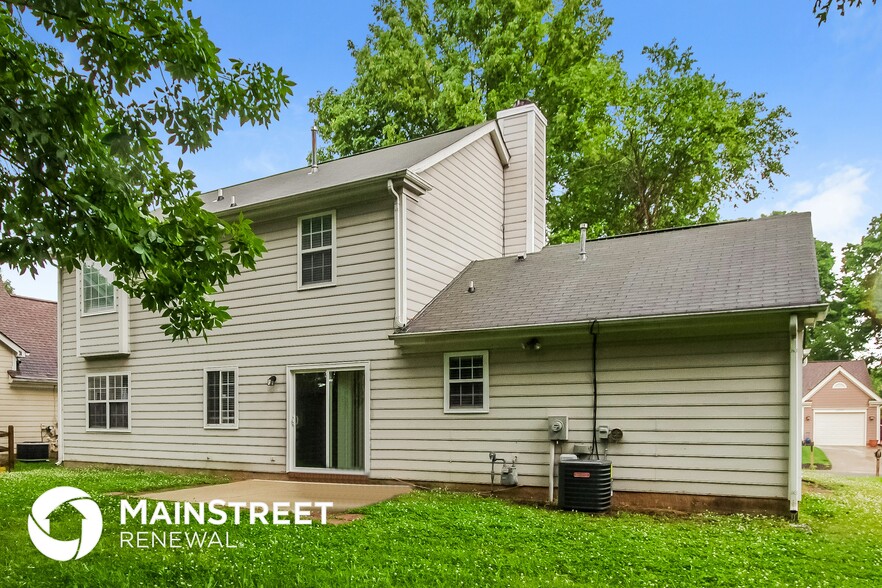 Building Photo - 13706 Poppleton Ct