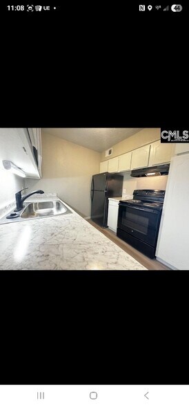 Primary Photo - 1310 Old Manor Rd