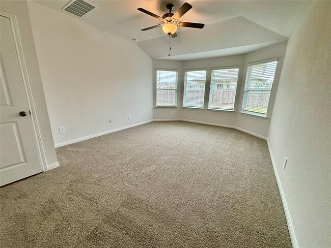 Building Photo - 101 Hannah Trl