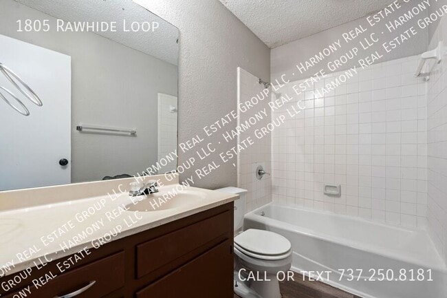 Building Photo - 1805 Rawhide Loop