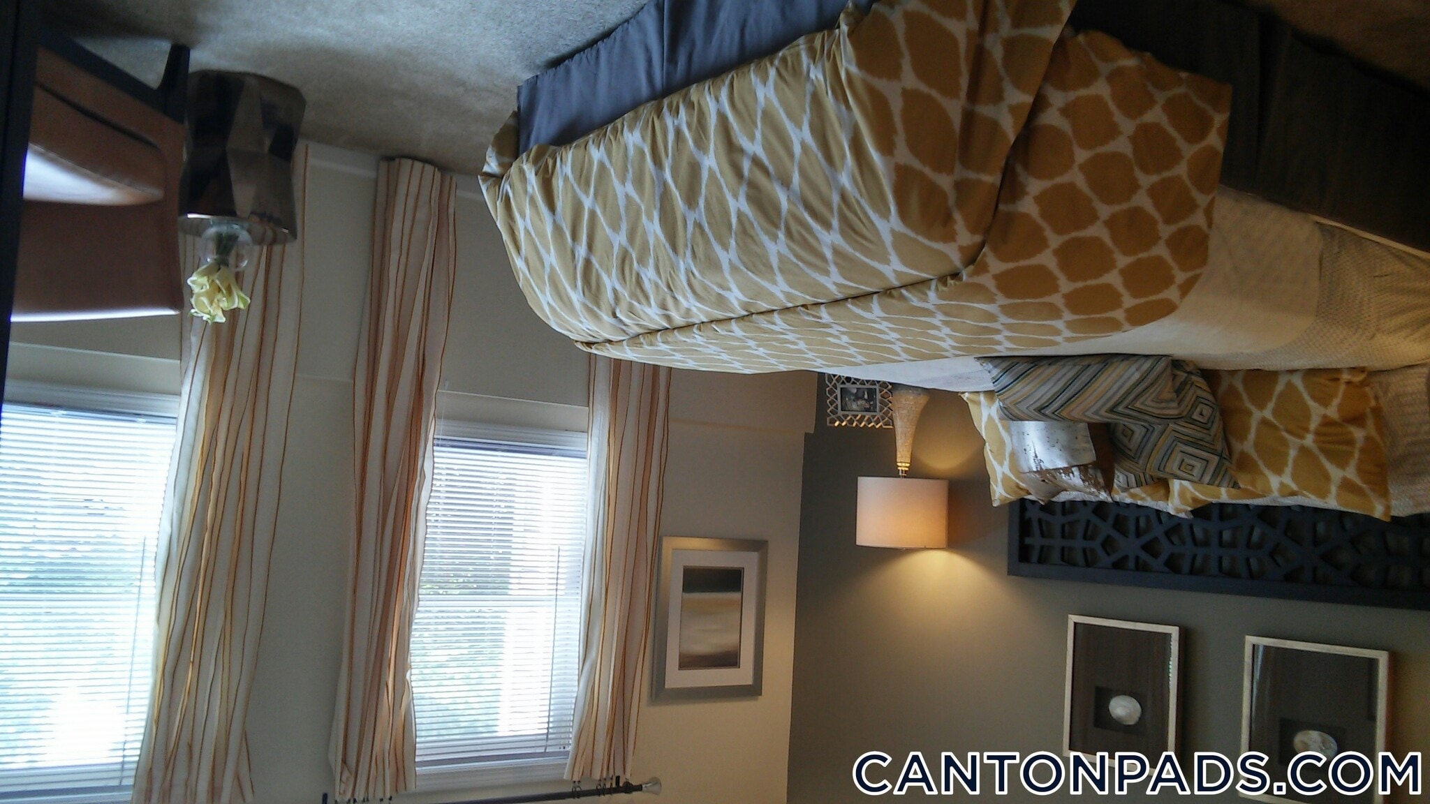 Building Photo - 12 Waterfall Dr