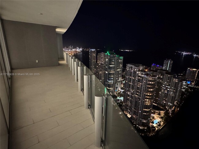 Building Photo - 300 Biscayne Blvd