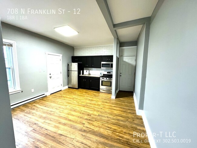 Building Photo - 708 N Franklin St