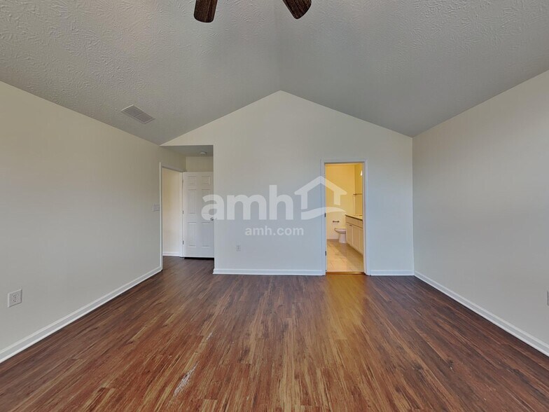 Building Photo - 7188 Bethel Ct