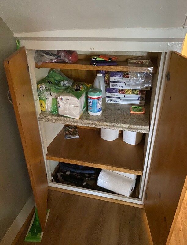 Building Photo - 89 Pecks Rd