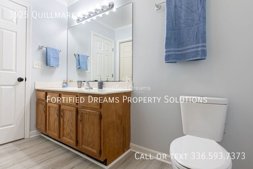 Building Photo - 3925 Quillmark Ct