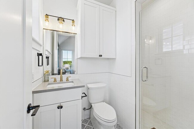 Building Photo - 5000 Creek Meadow