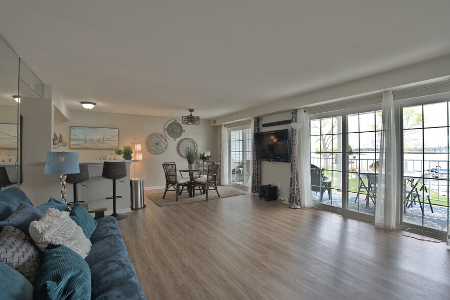 Building Photo - 3553 Port Cove Dr