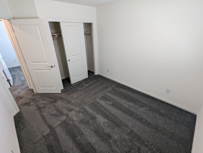 Building Photo - 7703 Moore Crk Ln