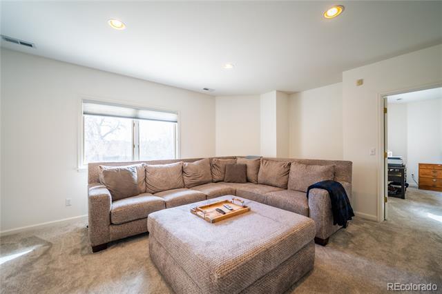 Building Photo - 4212 E Orchard Pl