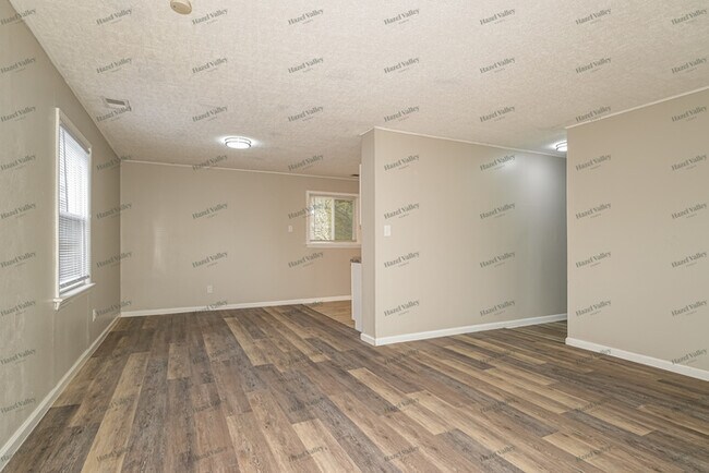 Building Photo - 4108 Davis St