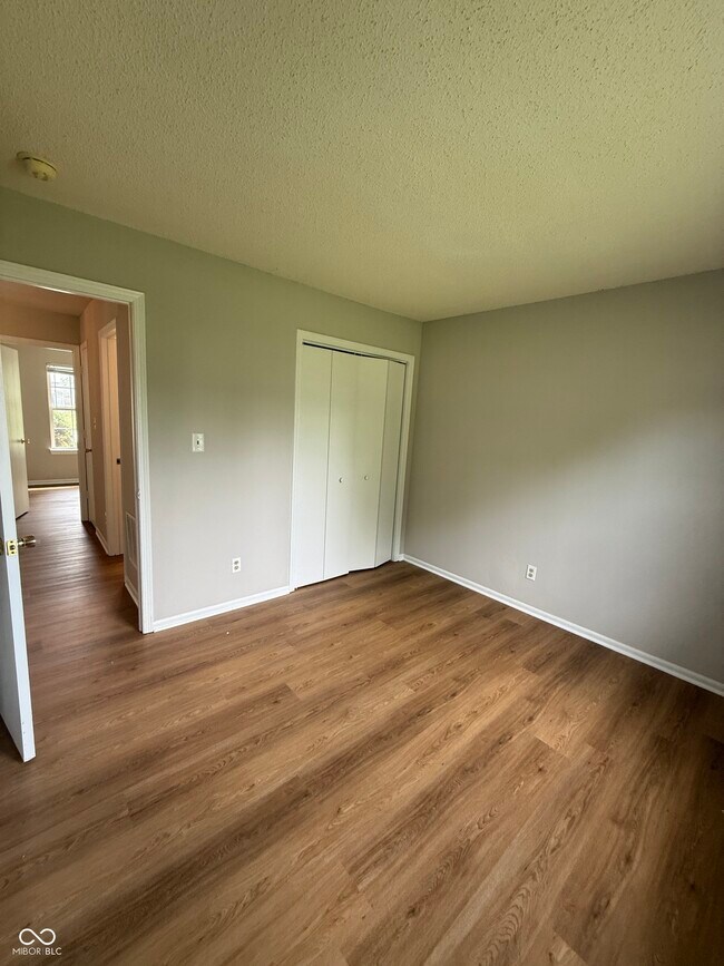 Building Photo - 1271 Blue Heron Ln