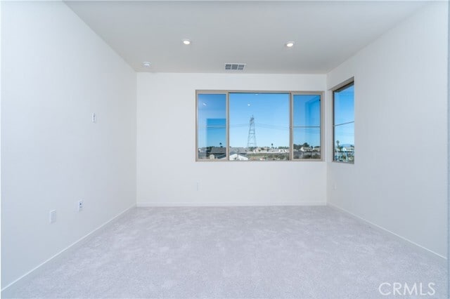 Building Photo - 3251 E Emerald Dr