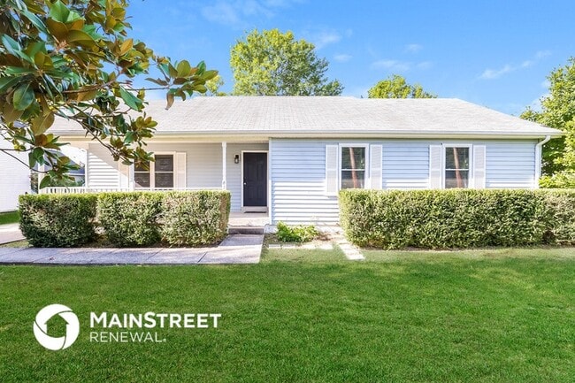 Building Photo - 631 Blake Moore Dr