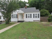 Building Photo - 815 Floral Ave