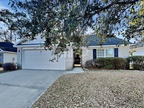 Building Photo - 174 Fontenot Dr