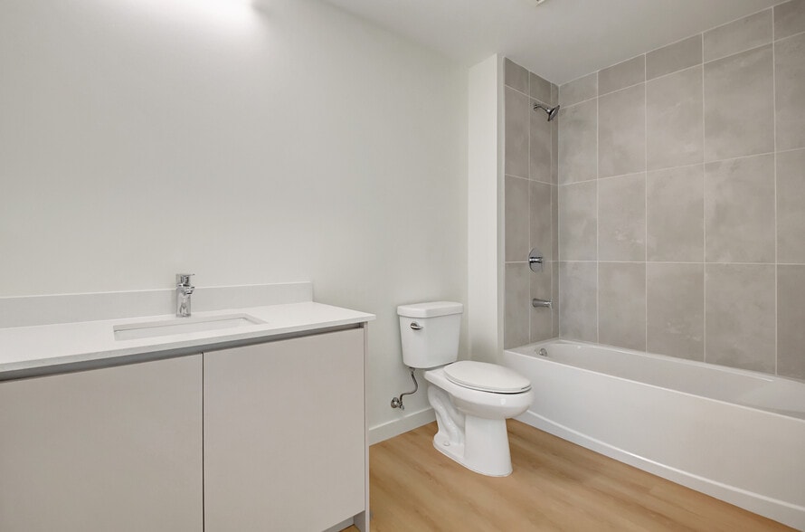 Building Photo - 1710 N J Ter