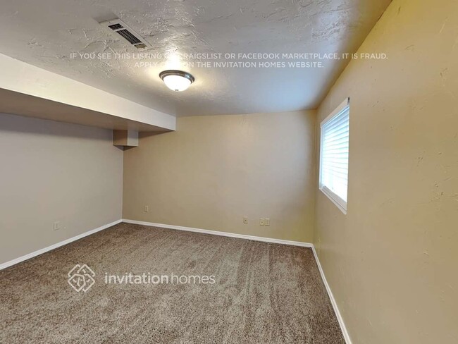 Building Photo - 3420 Antero Dr